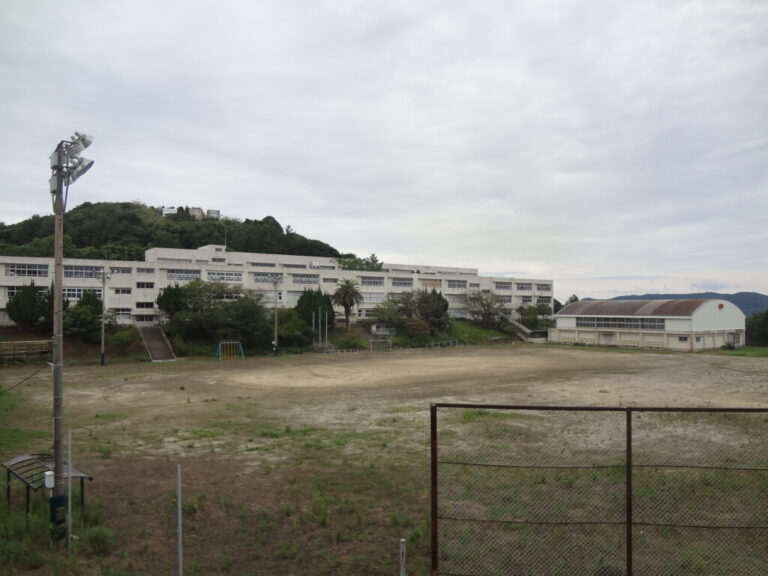 【池島】in長崎5ーーまるでオープンワールドのような現在進行形の荒廃した世界観